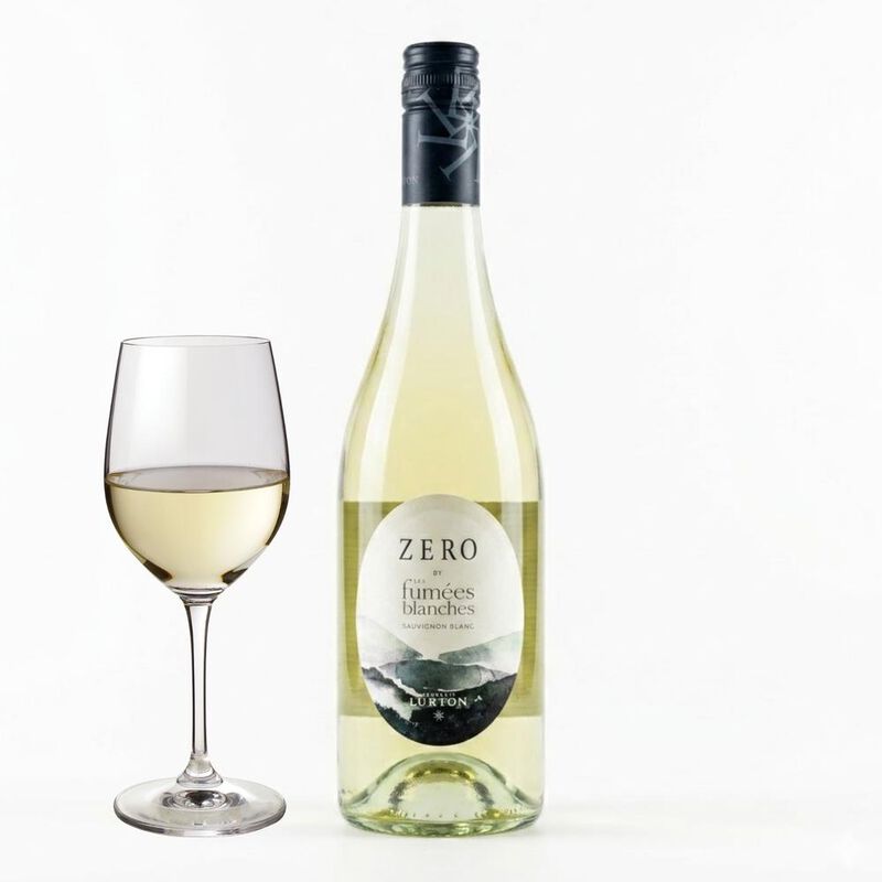 Vino Blanco Les Fum&eacute;es Blanches Sauvignon Blanc... image number null