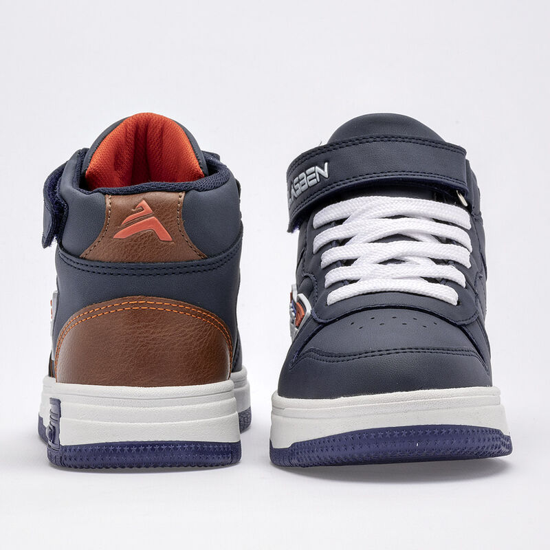 Clasben Tenis urbano para ni&ntilde;o. Marino camel image number null