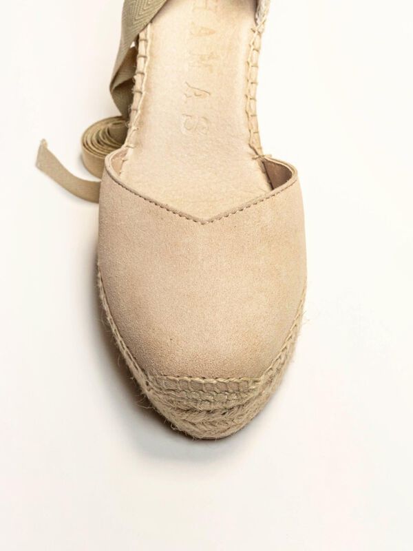 Alpargata de Cu&ntilde;a Alta Romero Arena image number null