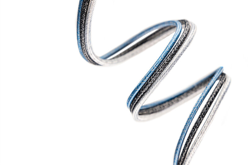 Cable USB-C to Lightning 6ft Gris image number null