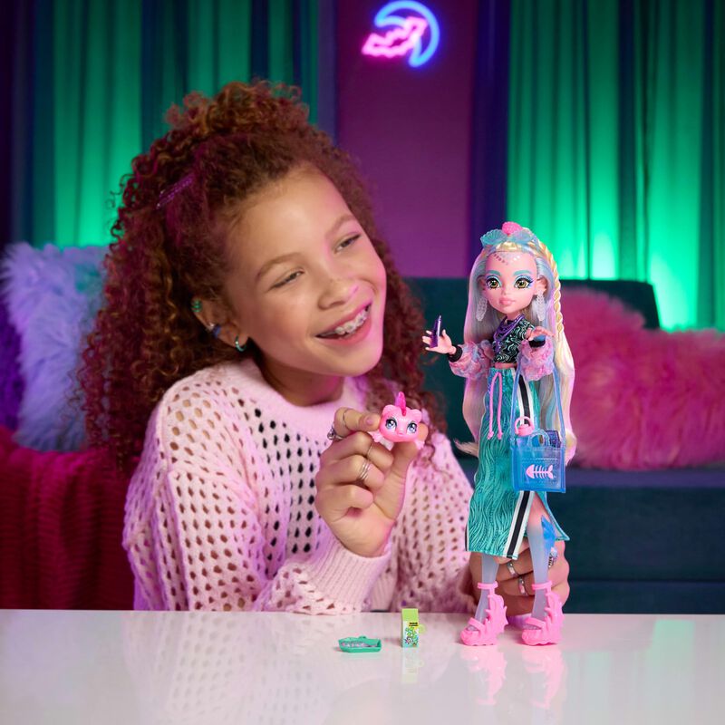 Mu&ntilde;eca Monster High Lagoona Blue Con Pez Mascot... image number null