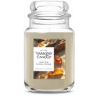 Candle Yankee Candle, &Aacute;mbar Y S&aacute;ndalo, 623 Ml, Tarro De 150 Horas