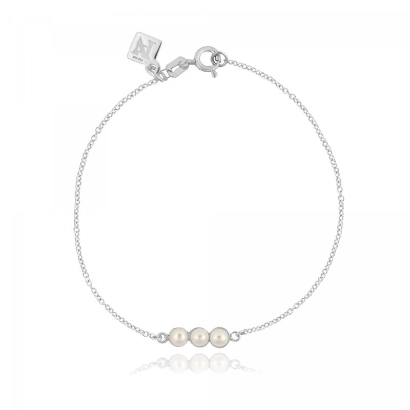 Pulsera Sereno de plata .925 con perlas cultiva... image number null