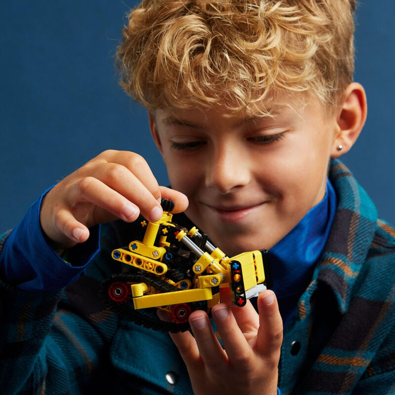 LEGO Technic Buldocer Pesado 42163 image number null