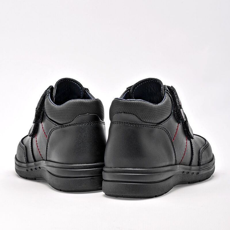 Yuyin Bota para ni&ntilde;o negro image number null