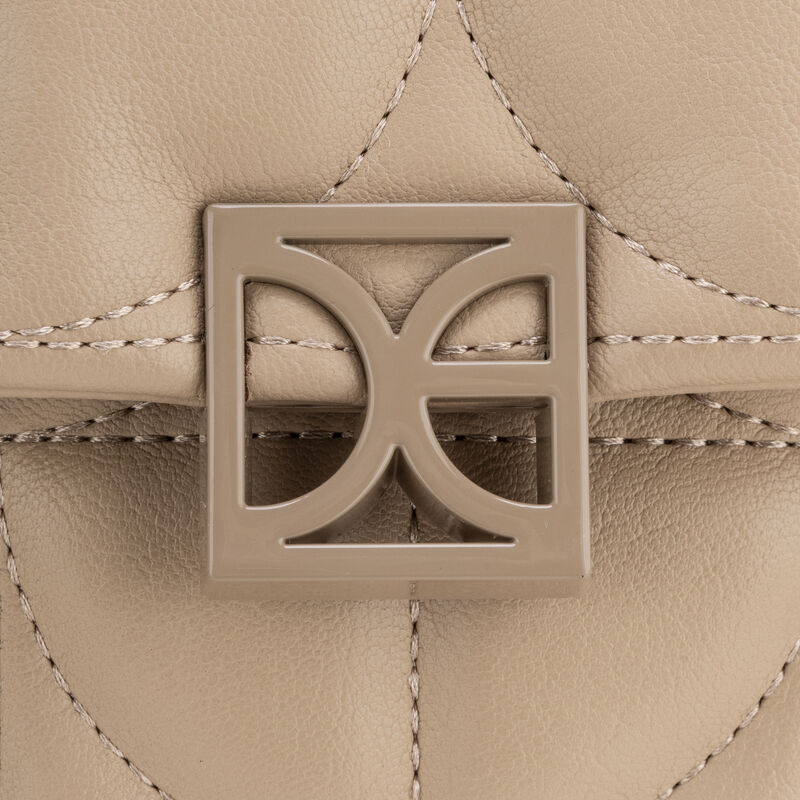 Mochila Mediana Con Mascada Color Beige image number null