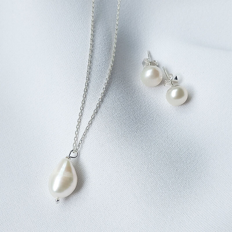 Set Broqueles de Perla y Dije Perla con Cadena ... image number null