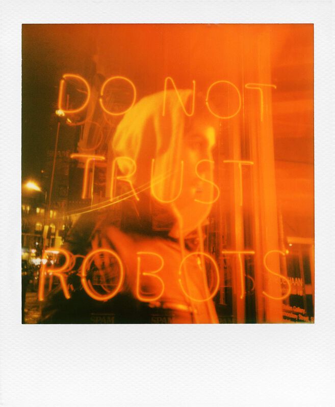 C&aacute;mara Polaroid Originals Now I-type Con Paquet... image number null