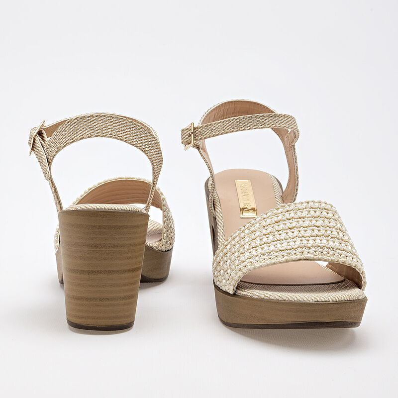 Moramora Sandalia Para Mujer Beige Cod 132563-e image number null
