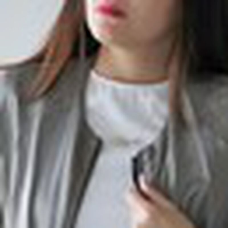 Collar Chingona Dorado image number null