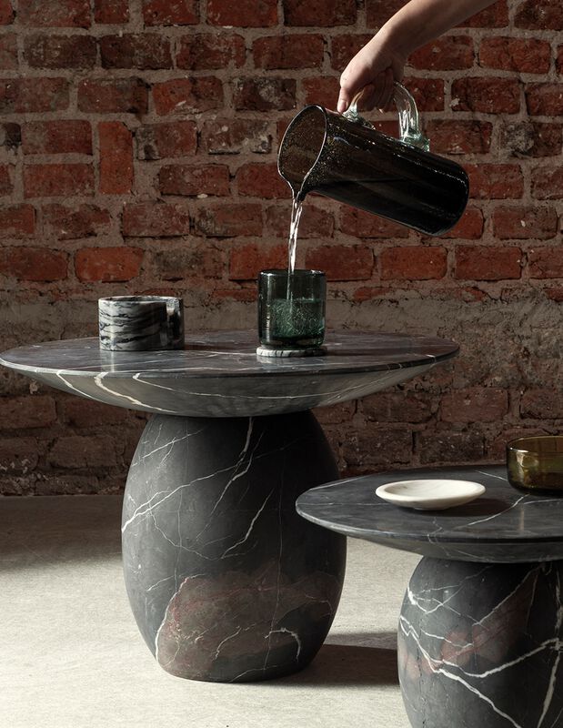 Jarra de Agua de Vidrio Soplado Humo Marea Baja image number null