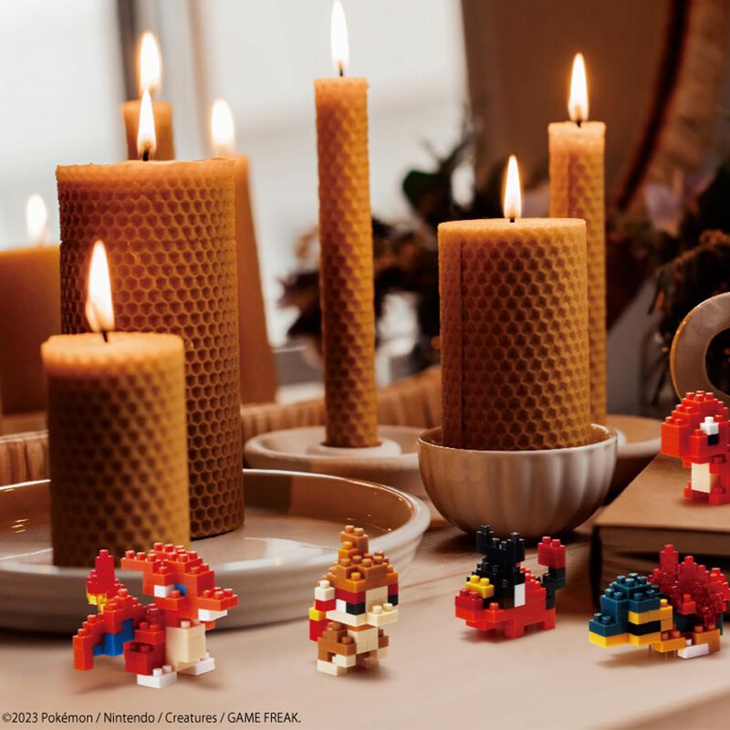 Kit De Construcci&oacute;n Nanobloque Pok&eacute;mon Charizar... image number null