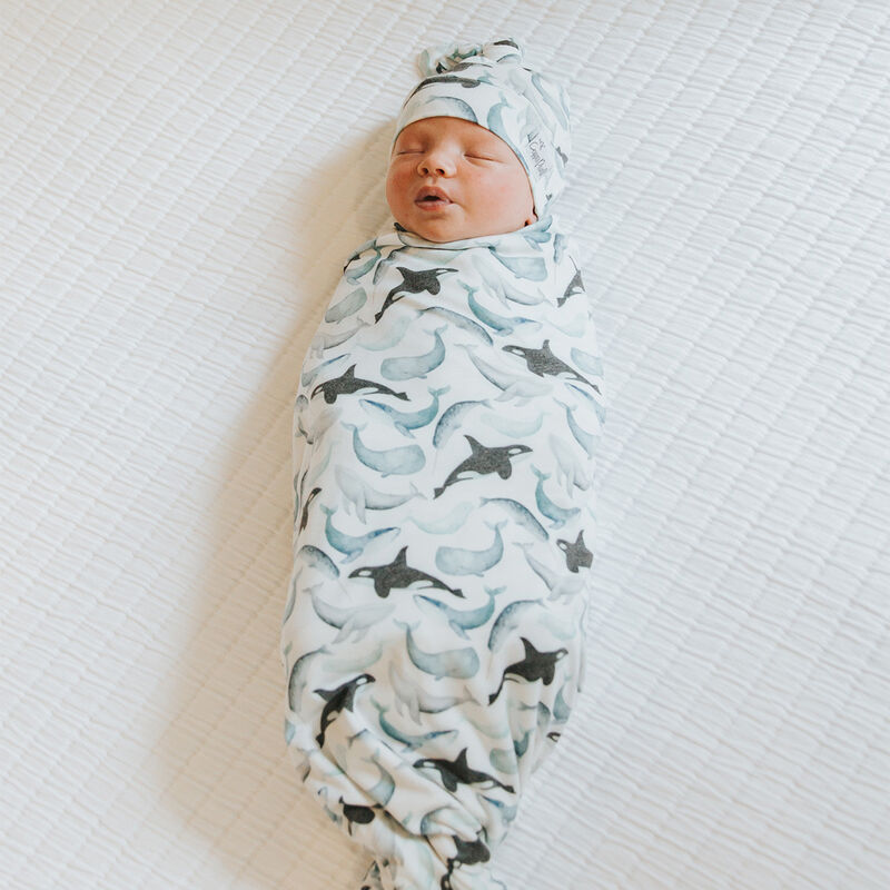 Cobija Envolvente Kai image number null