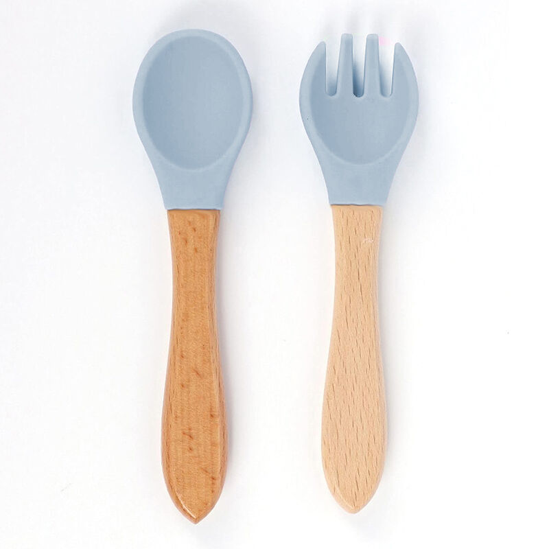 Juego de babero y accesorios de silicón Aquila ... image number null