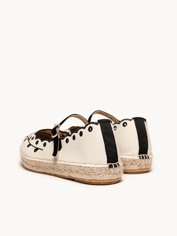 Campanilla Lona Bordada Negro image number null