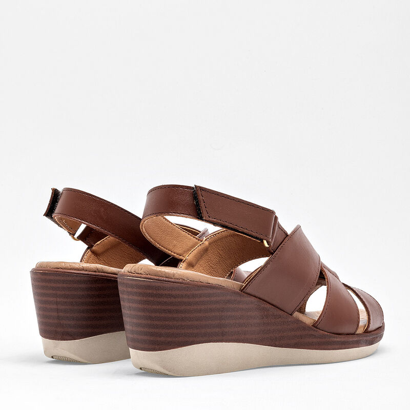 Cruz Shoes Sandalia para mujer camel image number null