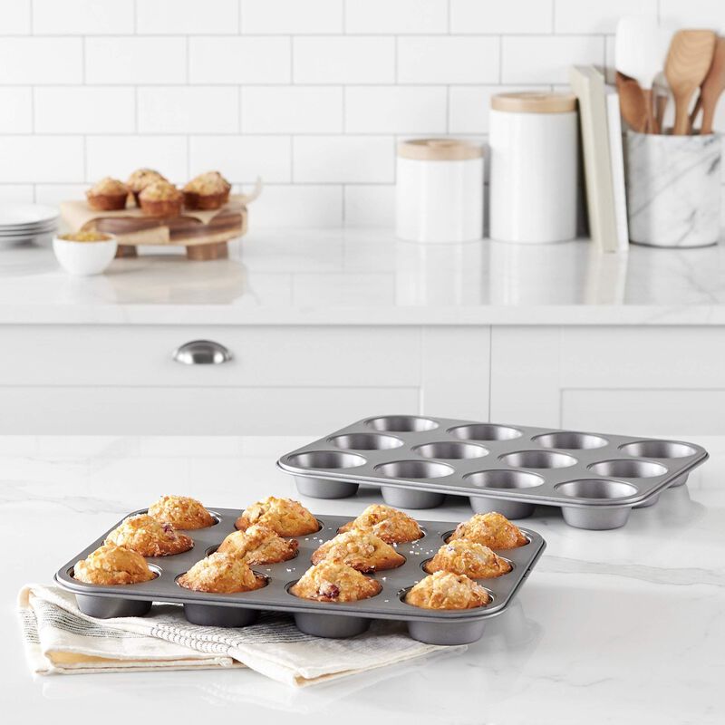 Bandeja para Muffins Amazon Basics, 24 Cavidade... image number null