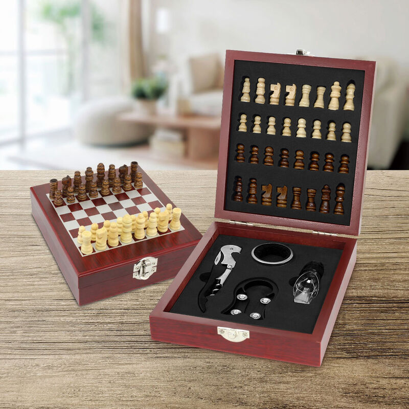 Set Para Vino Con Tablero Ajedrez De Madera Aqu... image number null