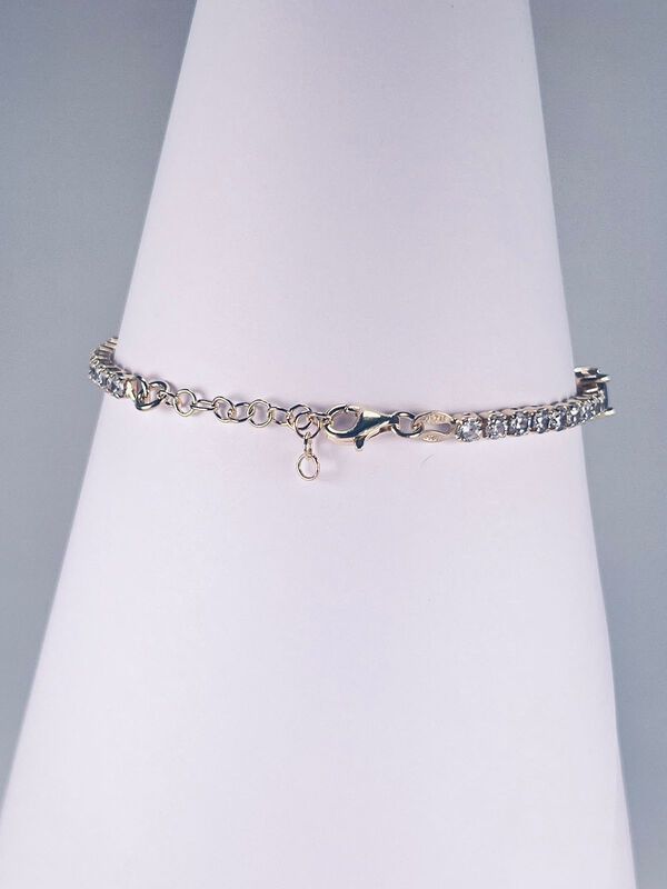 Pulsera De Plata Dorada Con Zirconias Y Piedras... image number null