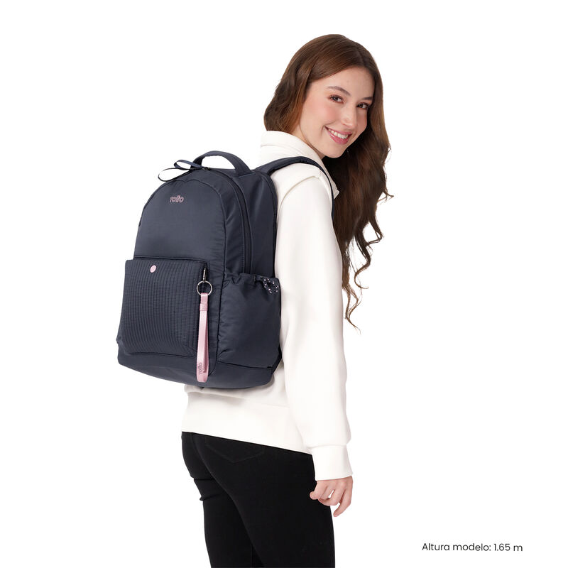 Mochila Mediana Totto Praga M Para Mujer Con Po... image number null