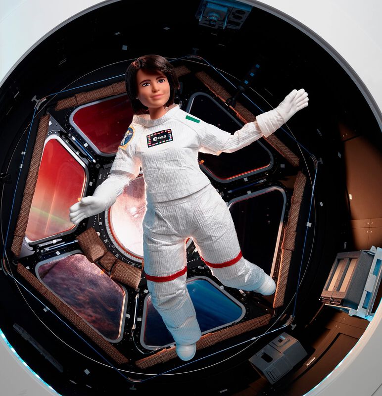 Mu&ntilde;eca Barbie Signature Role Models, Astronauta... image number null