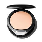 Base Mac Studio Fix Powder Plus Nw10 15 g