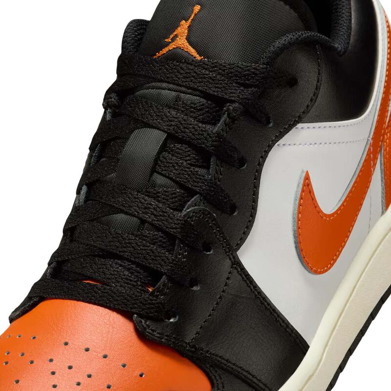 Tenis Nike para Hombre Air Jordan 1 Low Starfis... image number null