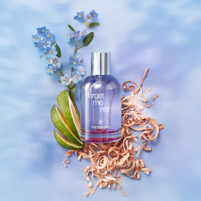 Perfume Victorinox Swiss Army Forget Me Not Edt... image number null