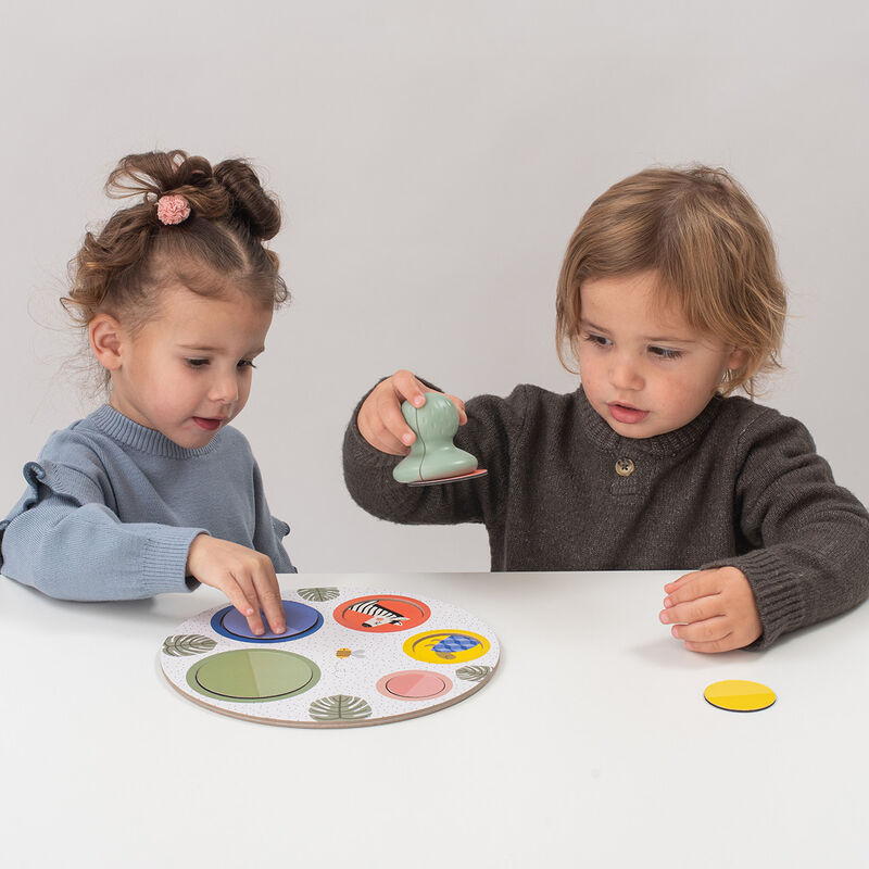 Rompecabezas Magn&eacute;tico Peek A Boo! image number null