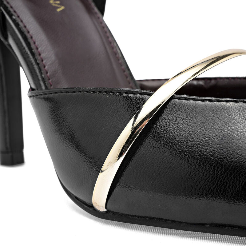 Lady Paulina Zapatilla Negro Para Mujer 147334c... image number null