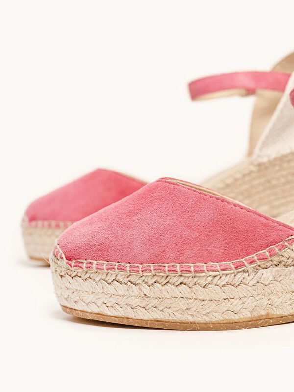 Jara Cu&ntilde;a Media Plataforma Ante Rosa Fucsia image number null