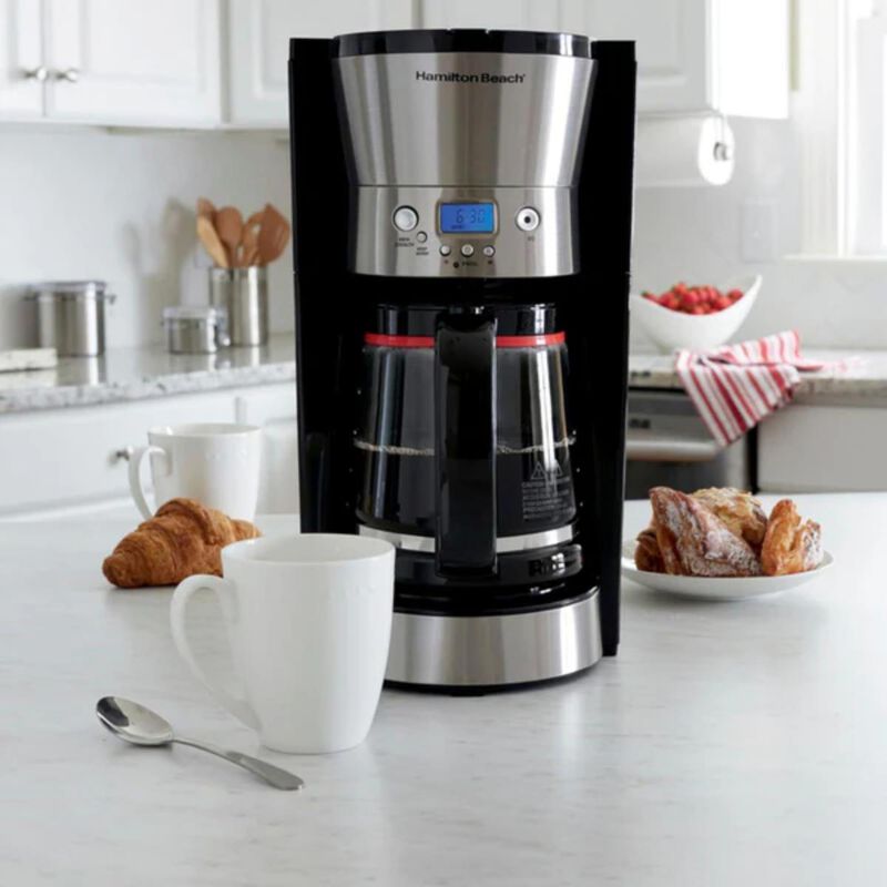 Cafetera Programable Hamilton Beach 12 Tazas Ne... image number null