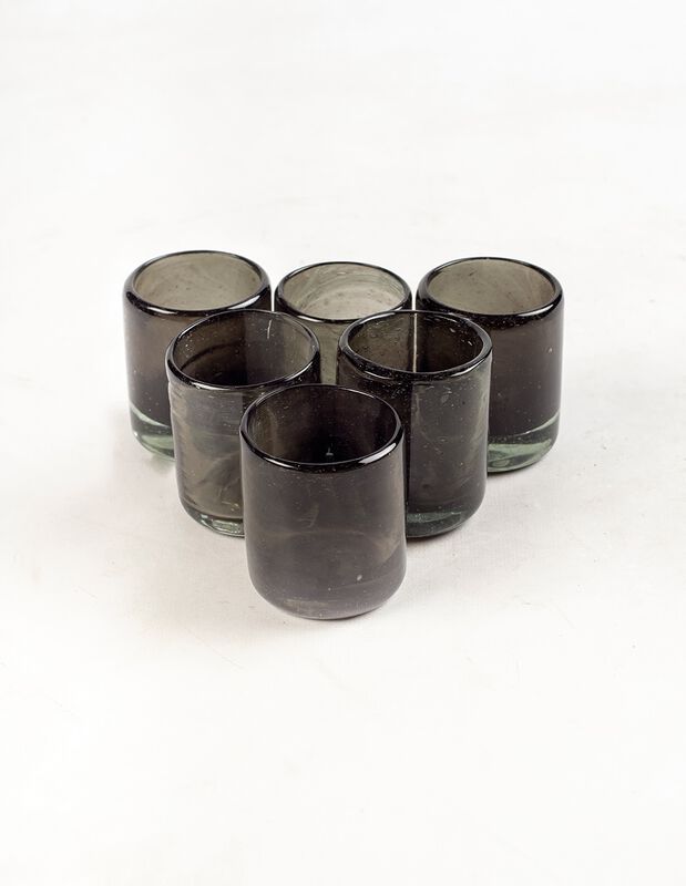 Mezcaleros  Set de 6 Mezcaleros de Vidrio Sopla... image number null