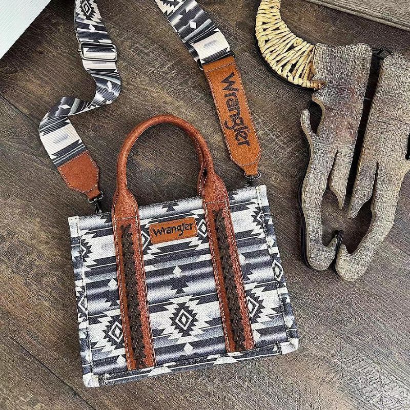 Bolso De Mano Montana West Wrangler Wg2203a-812... image number null