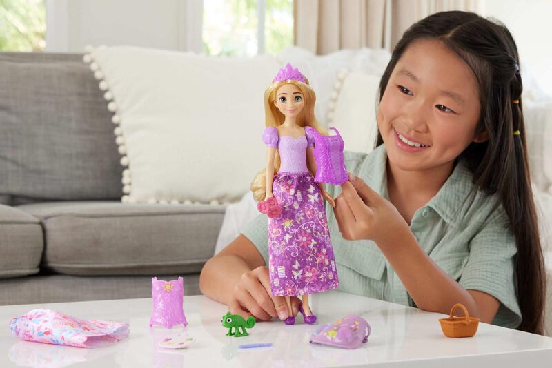 Mu&ntilde;eca Moderna Mattel Disney Princess Rapunzel ... image number null