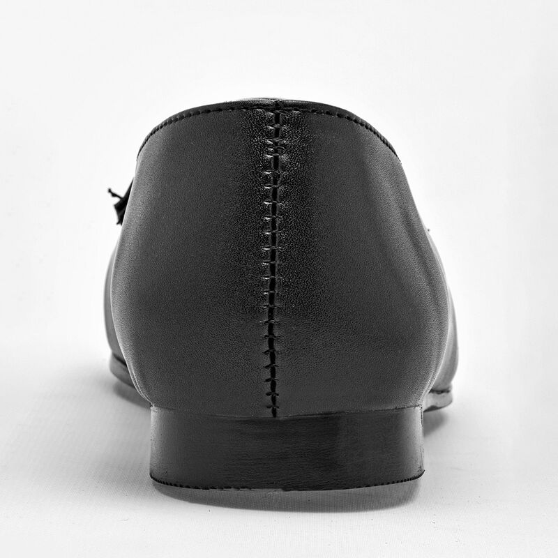 Tristanni shoes Zapatos para mujer. Negro image number null