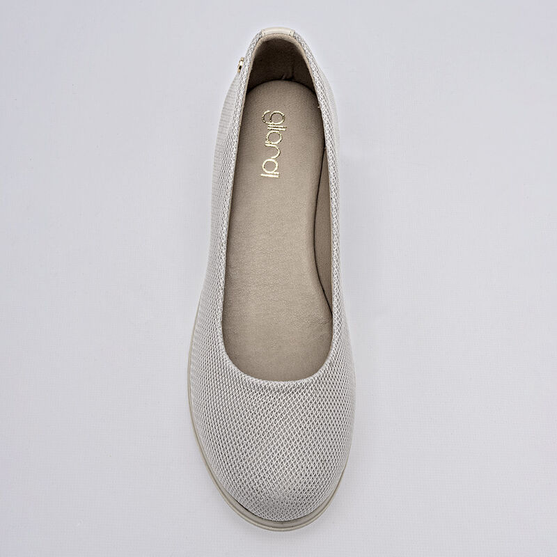 Gilardi zapato casual para mujer  beige cod 140... image number null