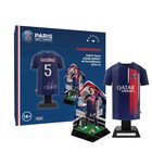 Camiseta Jersey Miniatura PSG Paris Saint-Germain Local 23/24 Con Diorama Y Firma Marquinhos