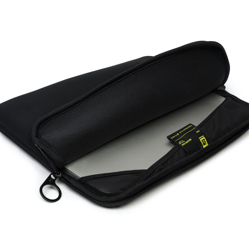 Sleeve Tucano Top Para Macbook Pro 13 Negra image number null