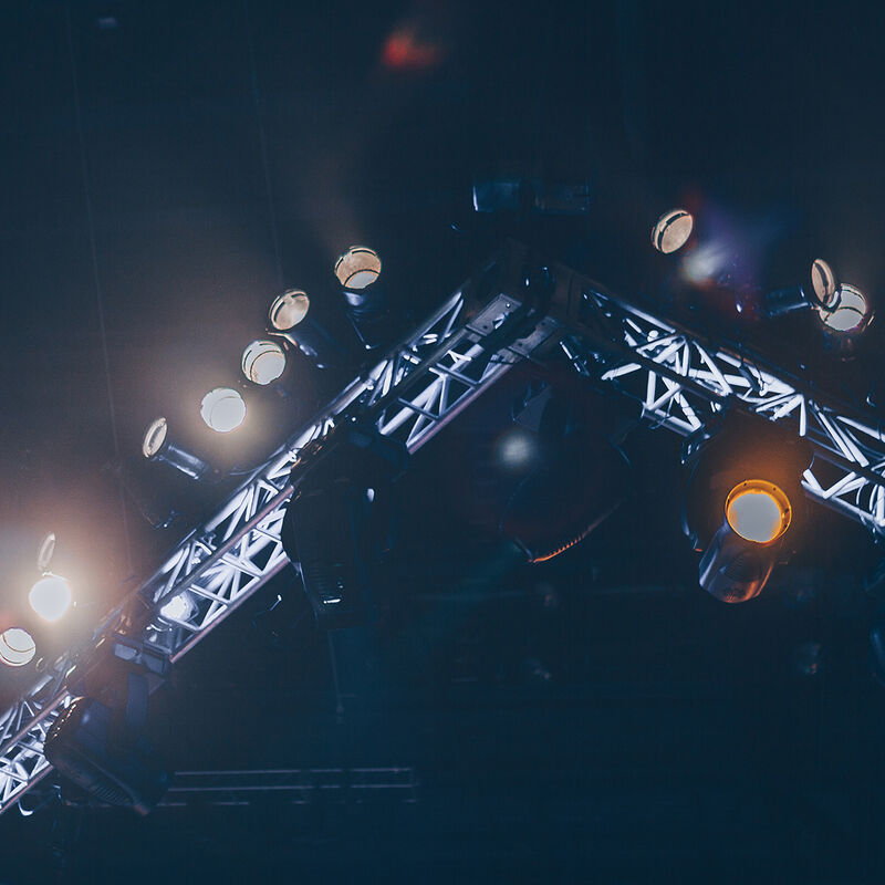 Generador Electrico Aksi Portatil a Gasolina 5.... image number null