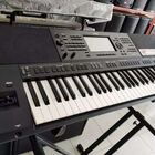 Teclado Workstation 61 Teclas Yamaha PSR SX700-Negro