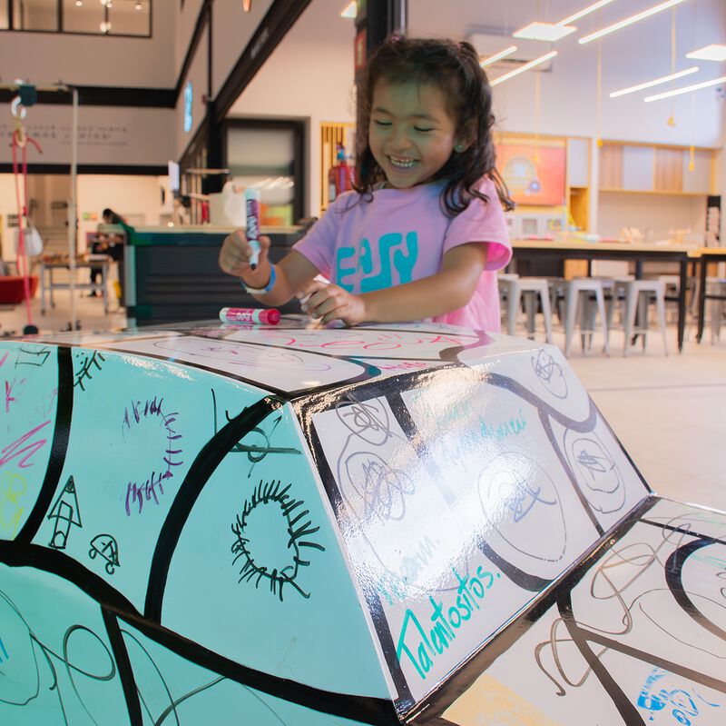 ACADEMI by KidZania Paquete 1 (1 Adulto y 1 Ni&ntilde;... image number null