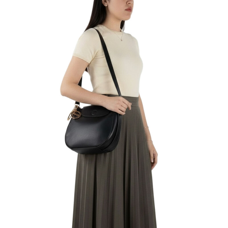 Bolsa Hobo Grande   Con Charm De Monograma Colo... image number null