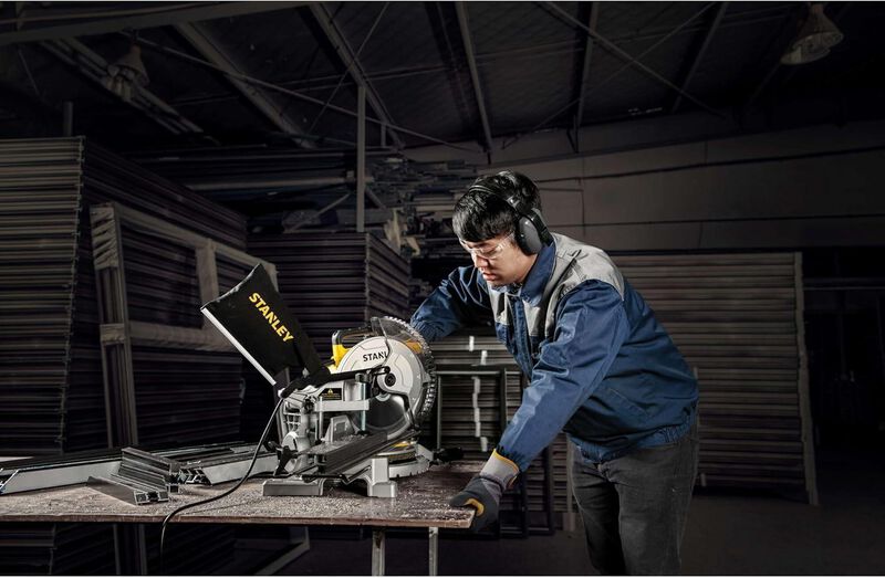 Sierra Ingleteadora Stanley Sm16 10" 1650w Prof... image number null