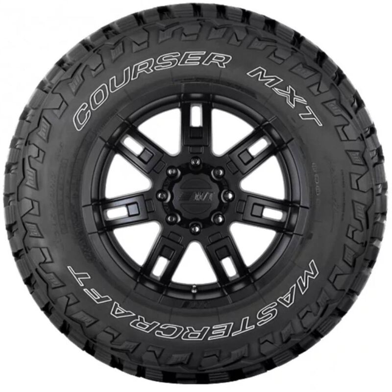 Llanta 295/70R17 121/118Q Mastercraft Courser M... image number null