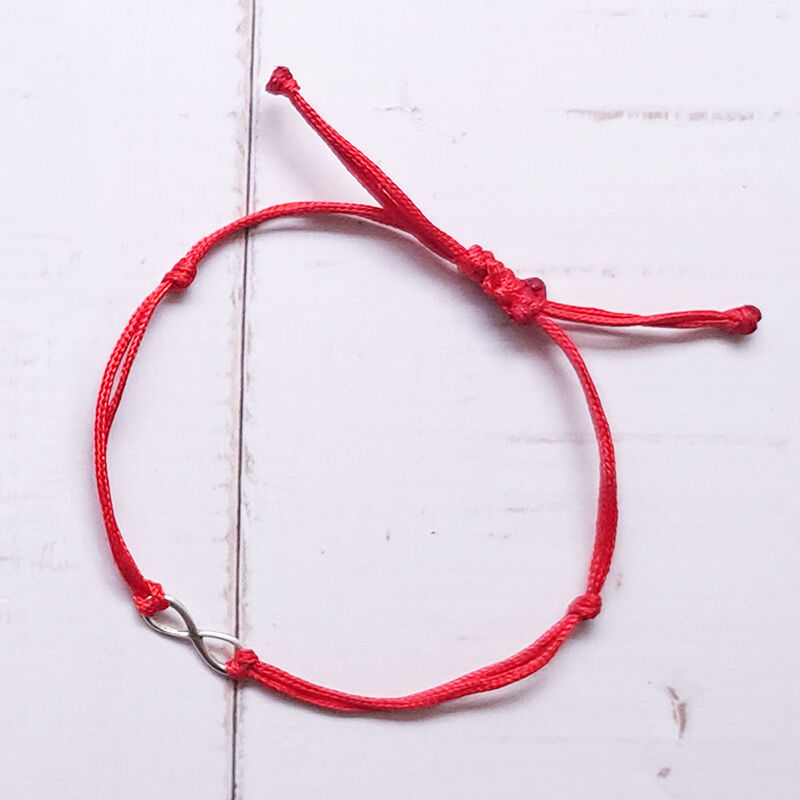 Pulsera de hilo rojo ajustable con infinito de ... image number null