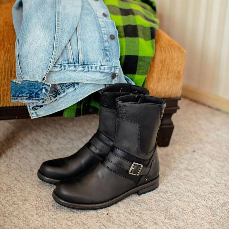 Bota De Piel Levi's&reg; Hombre L229111 Negro image number null