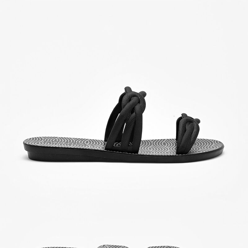 Marbella sandalia piso para mujer negro cod 140... image number null