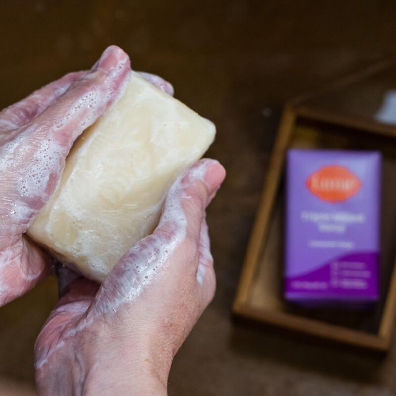 Soap Lume Rich Moisture & Gentle Cleansing, 150... image number null