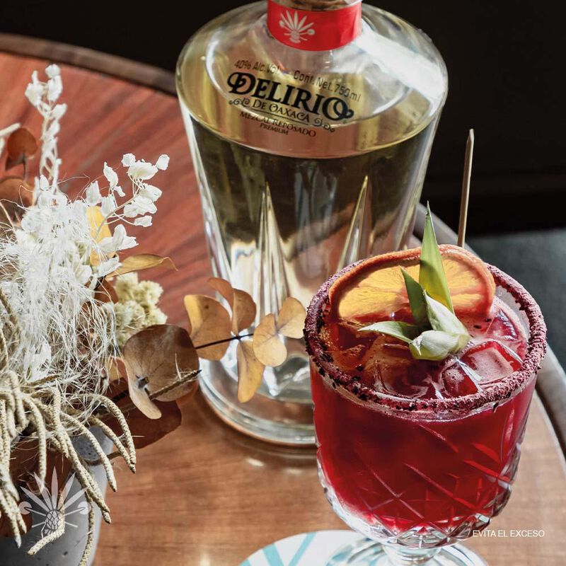 Mezcal Delirio de Oaxaca Reposado 750 ml image number null